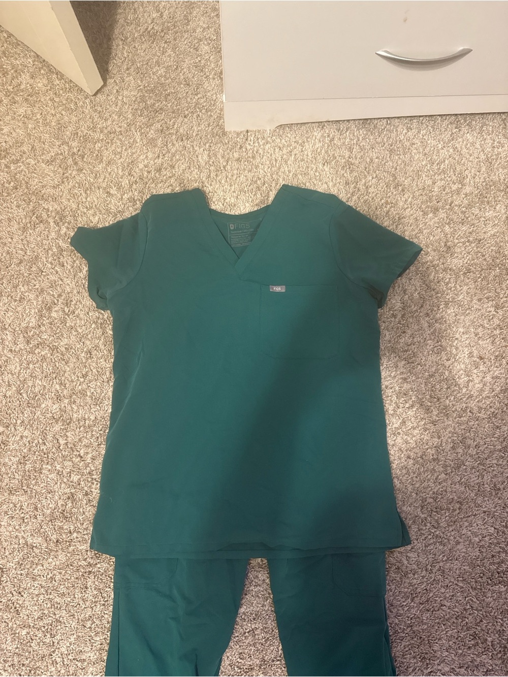 FIGS Short-Sleeve Scrub Top in Teal Green
